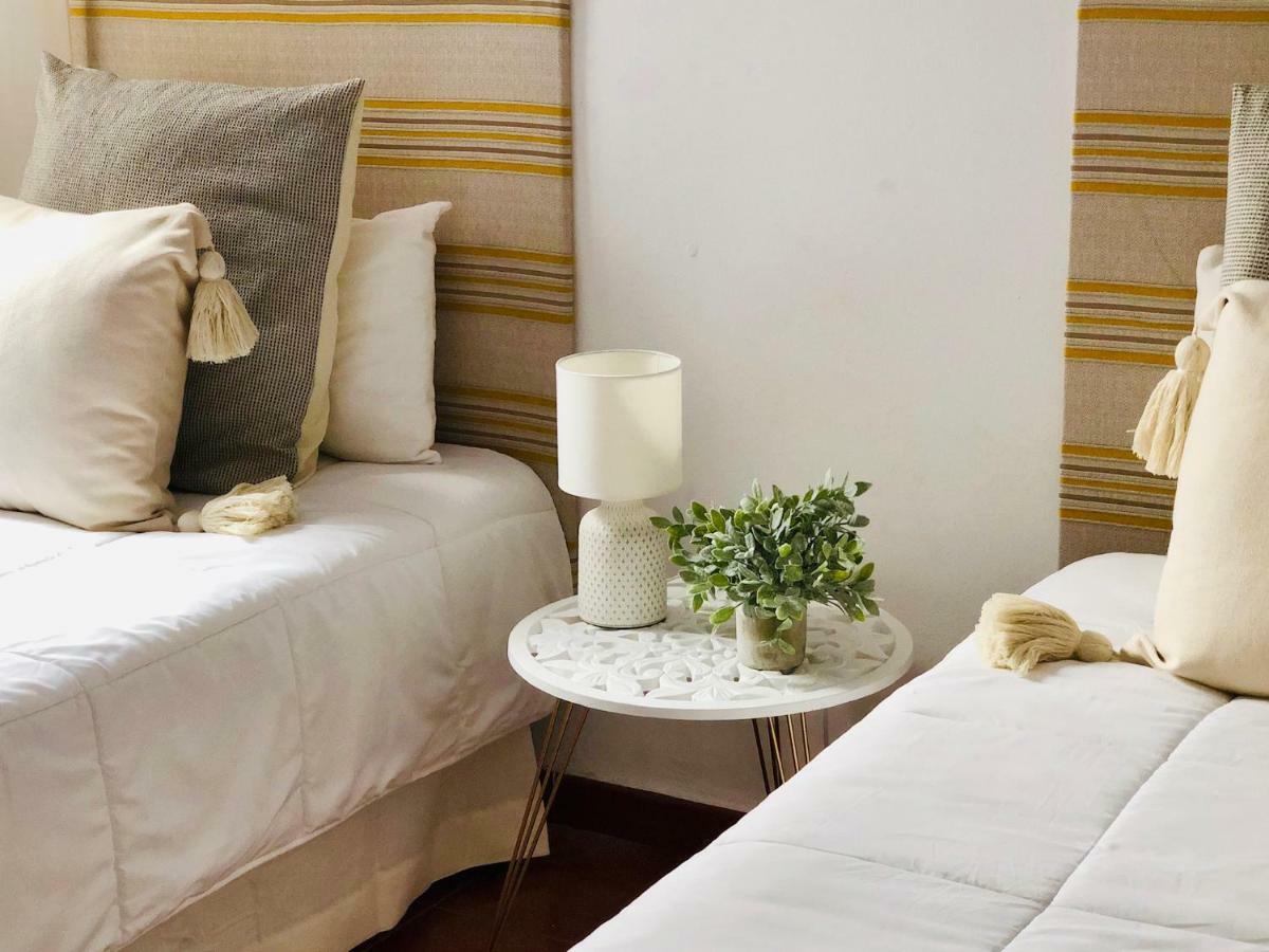 Canaryislandshost L Surf Lanzarote Appartement Famara